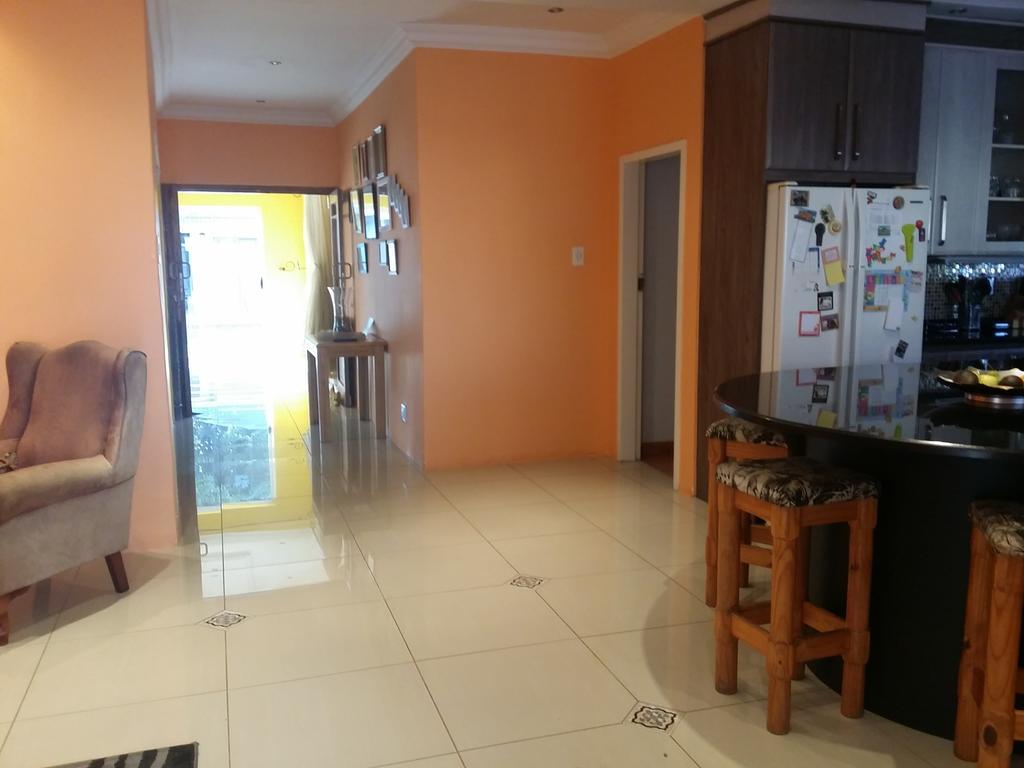 Alicia'S B&B Roodepoort Dış mekan fotoğraf
